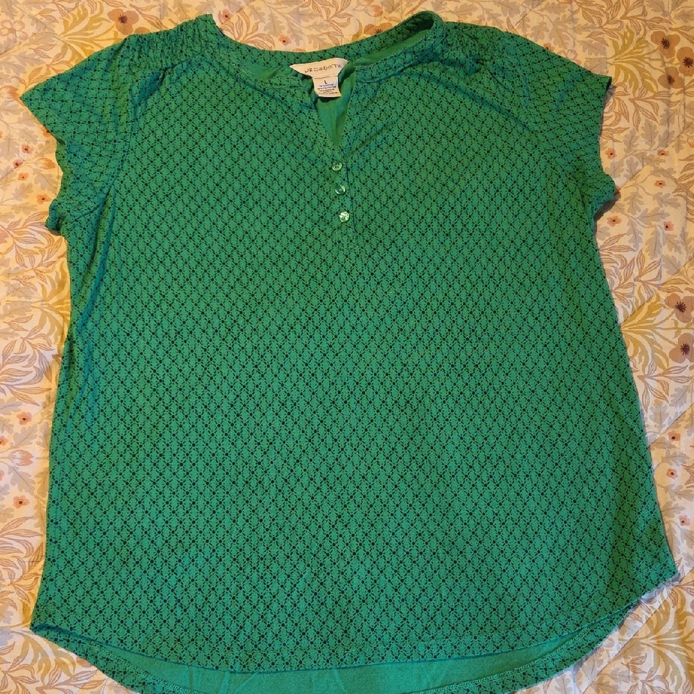 Liz Claiborne Green Patterned Top- L